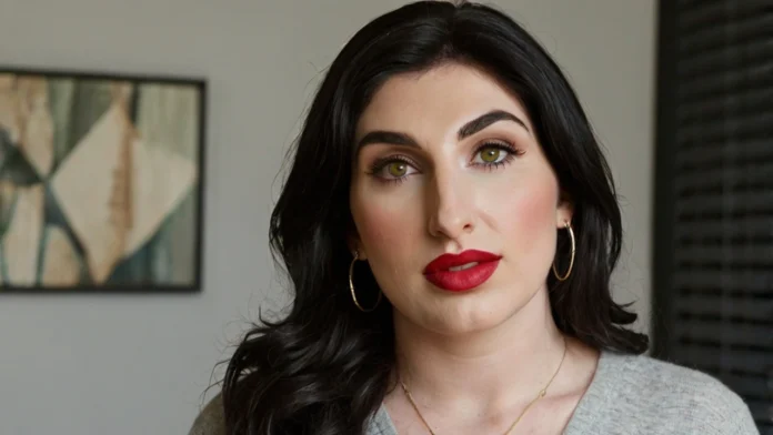 laura loomer before plastic surgery